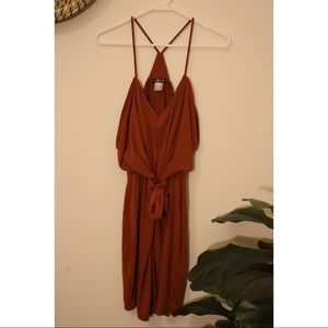 Cinch dress with tie